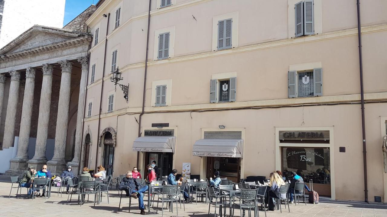 Palazzo Bozzoni Assisi Boutique Apartments Экстерьер фото