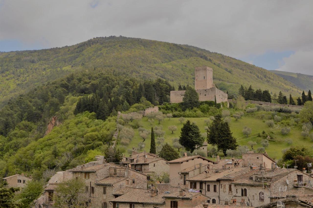 Palazzo Bozzoni Assisi Boutique Apartments Экстерьер фото